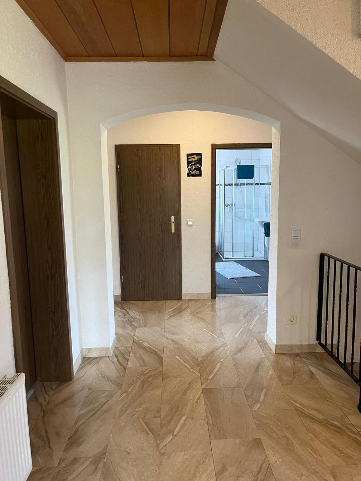 Fewo Hoheeifel, 1 Haus Mit 2 Apartments 5 Schlafzimmer In Kelberg Naehe Nuerburgring Habitación foto