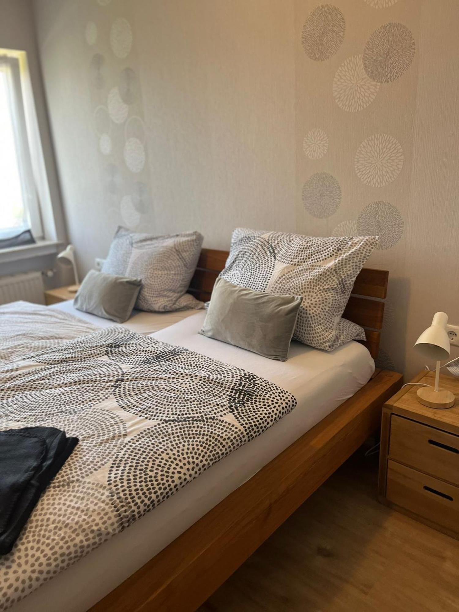 Fewo Hoheeifel, 1 Haus Mit 2 Apartments 5 Schlafzimmer In Kelberg Naehe Nuerburgring Habitación foto