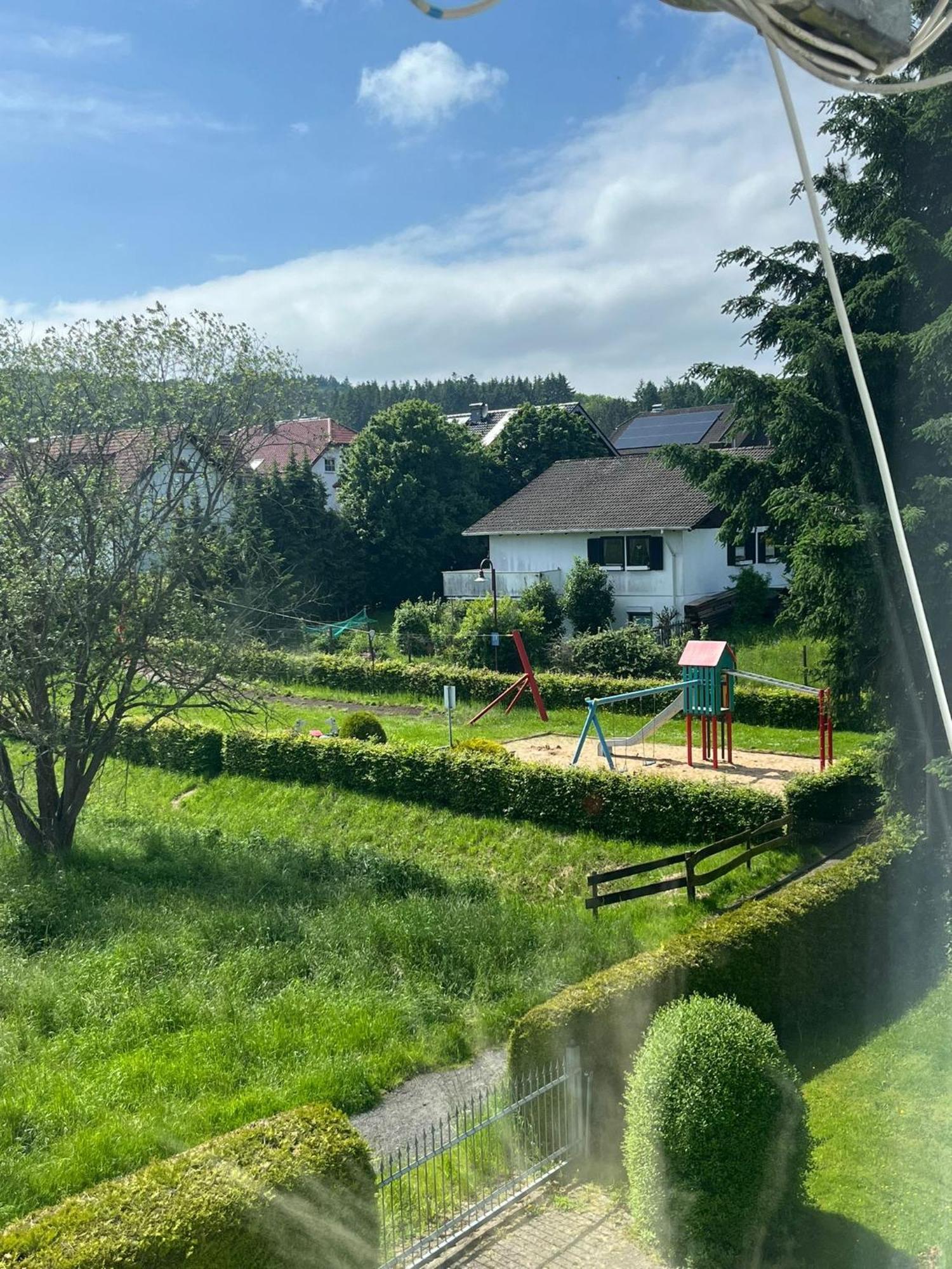Fewo Hoheeifel, 1 Haus Mit 2 Apartments 5 Schlafzimmer In Kelberg Naehe Nuerburgring Exterior foto
